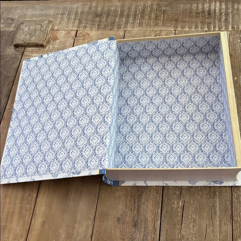 French Manor Decorative Boxes - Picture 5 of 10